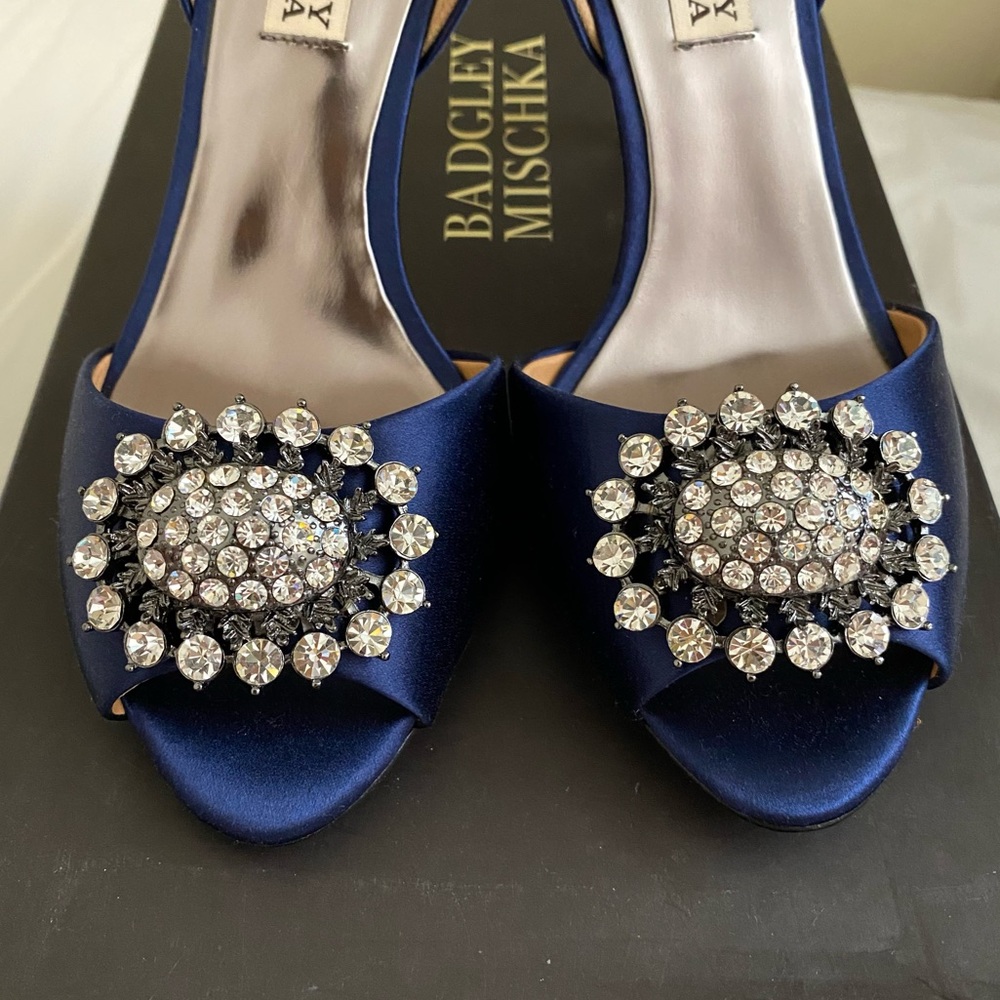 NEW Badgley Mischka Navy Satin D’Orsay; Sz 7